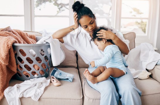 سؤال متداول همراه با پاسخ کامل تأثیر استرس والدین بر کودکان